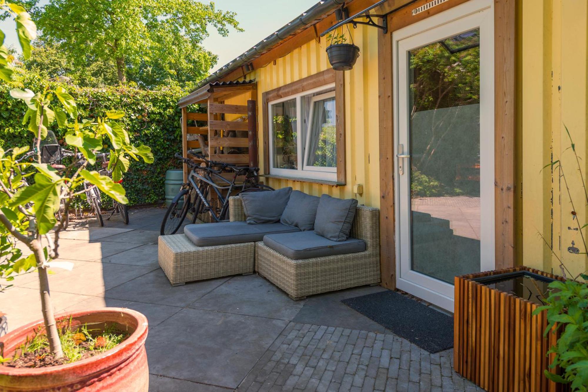 Tiny House - Leenfietsen, Eigen Keuken En Badkamer Nimega Exterior foto