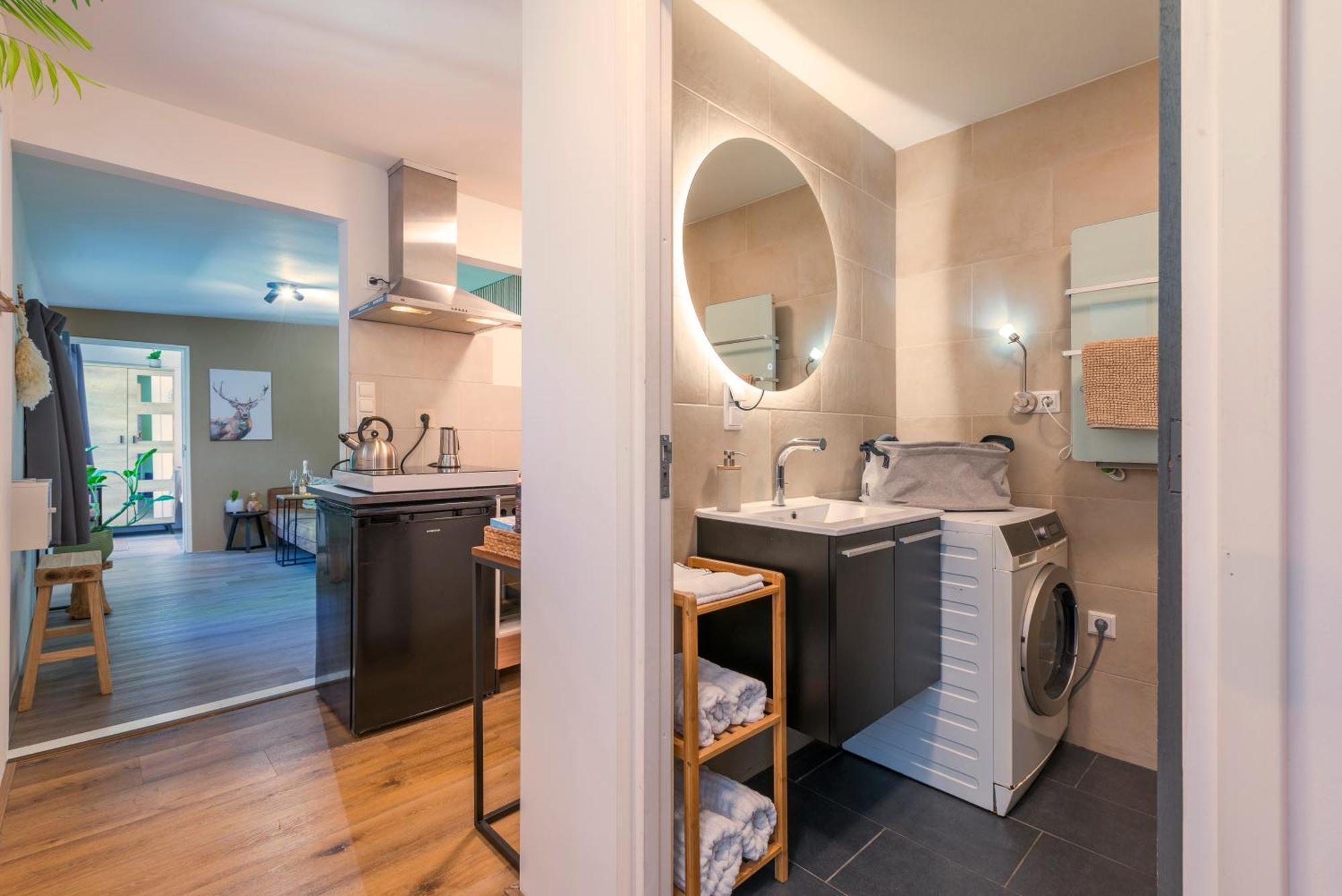 Tiny House - Leenfietsen, Eigen Keuken En Badkamer Nimega Exterior foto
